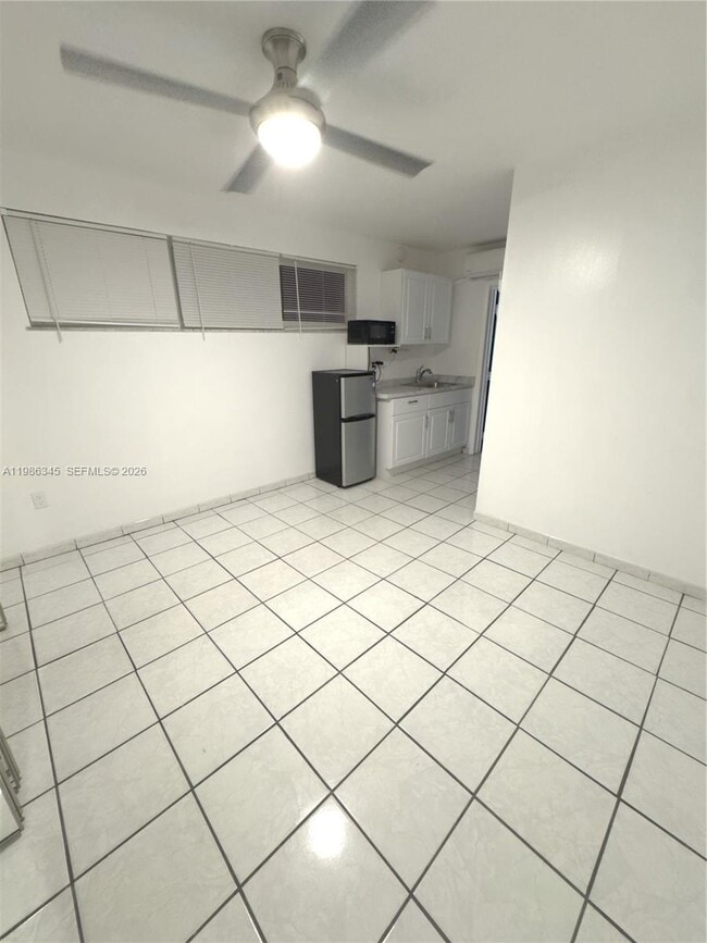 Photo - 8490 SW 47th St Unidad ADU