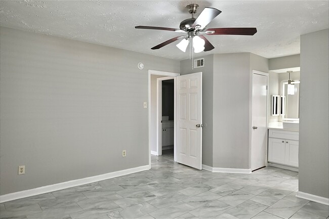 Photo - 7207 San Pablo Dr