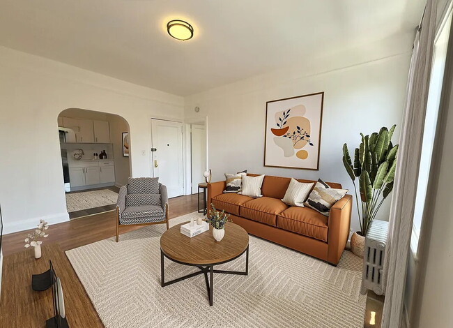 Building Photo - 481 Warren St