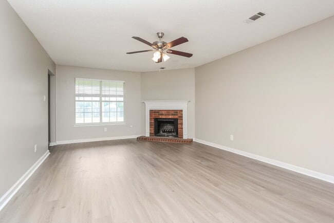 Photo - 6722 Finch Rd