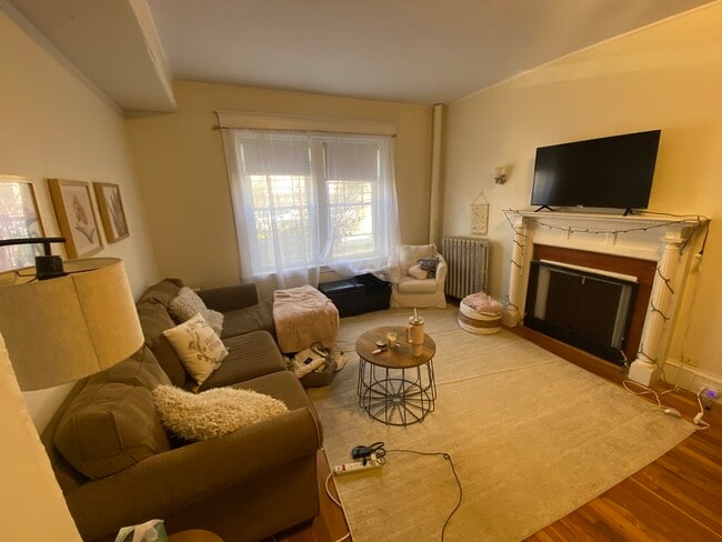 Photo - 116 Englewood Ave Unit 13