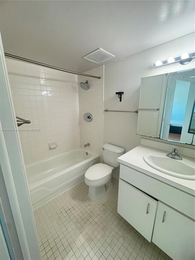 Photo - 5729 SW 72nd Ave Unit 5729