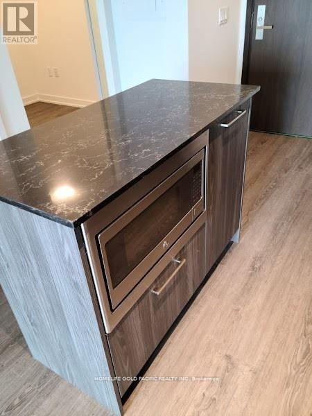 Photo - 1 Yorkville Ave Unité 4701