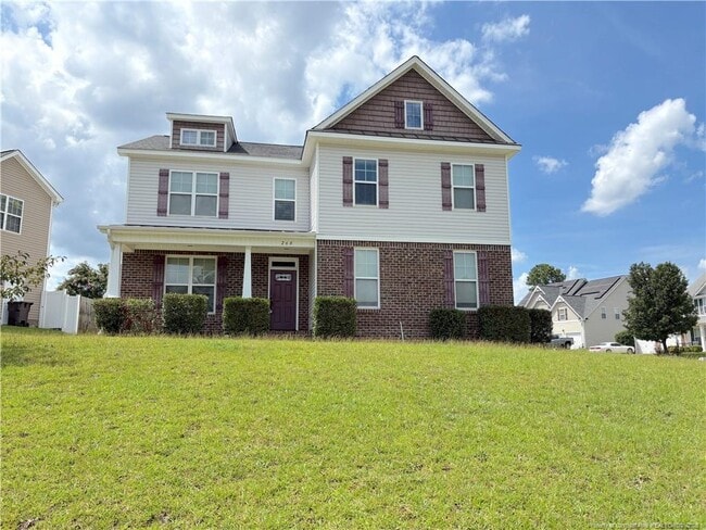 Building Photo - 260 Trenton Pl