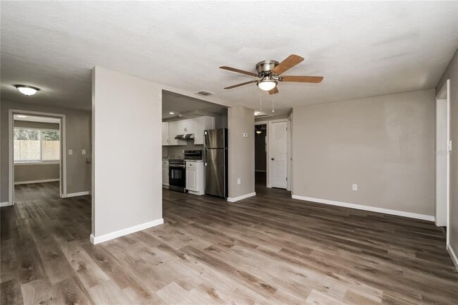 Photo - 7323 Cypress Dr