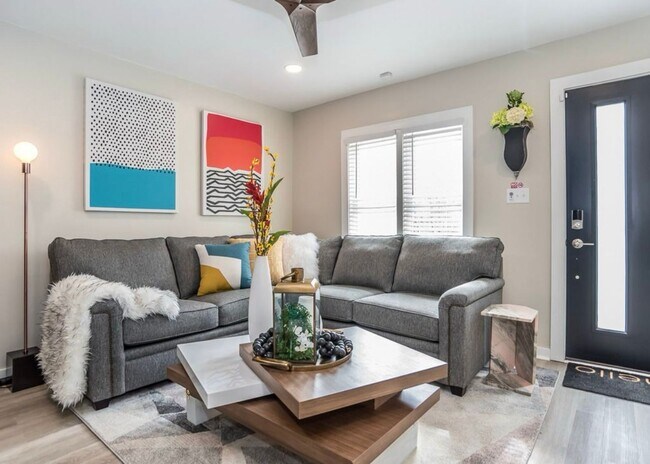 Photo - Luxurious 2BD, 1.5BA Raleigh Unit (B) in a Prime Location Near NC State University