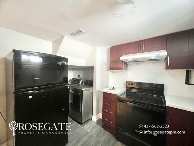 Photo - Spacious 3-Bedroom Basement Apartment with Parking in London, Ontario Unit 2