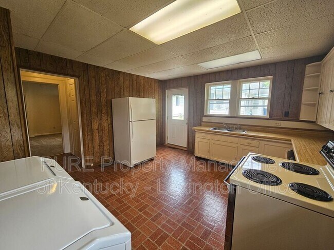 Photo - 643 Cane Run St Unit 1