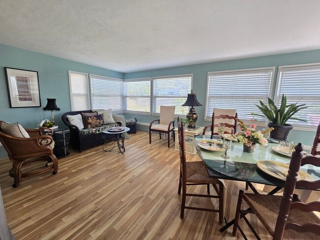 Photo - Fully Furnished 2BR/1BA Gulf Gate Rental ~ Flexible 6 month lease option
