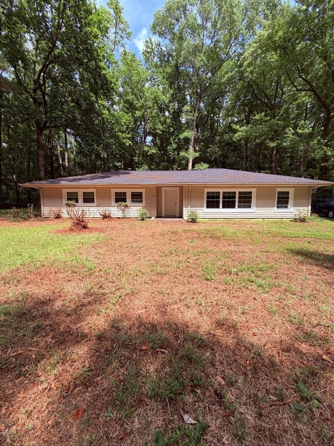 Building Photo - 721 Hooker Rd