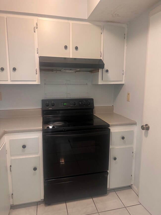 Photo - 4403 Lakeside Dr