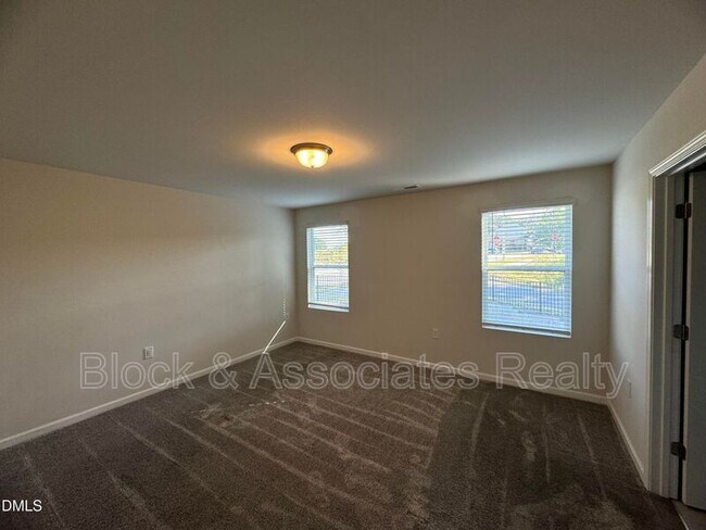 Photo - 442 Sustainable Wy