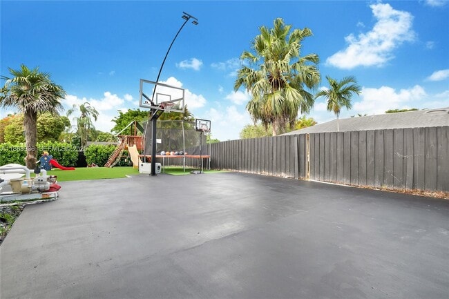 Photo - 8840 SW 181st Terrace