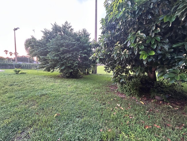 Photo - 11641 SW 50th St