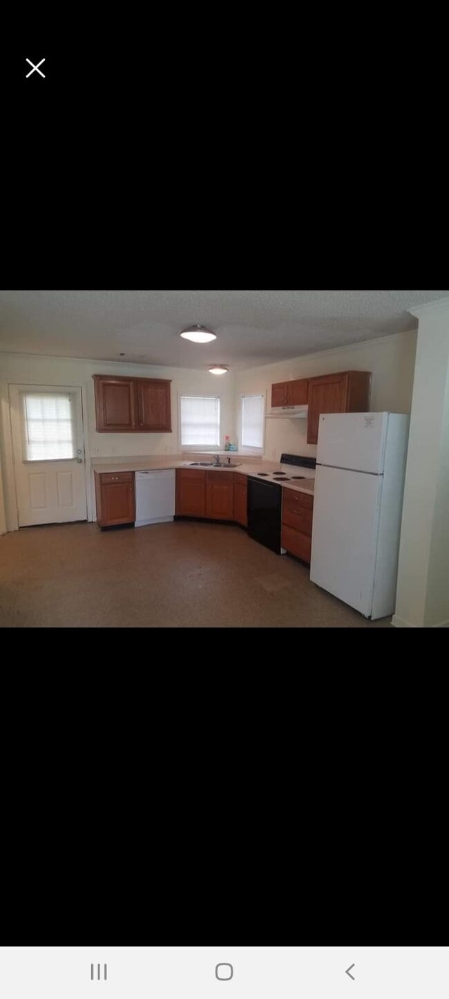 Photo - 236 Forrest Dr