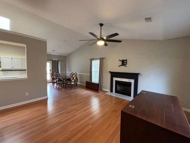 Photo - 455 S Piazza Ct