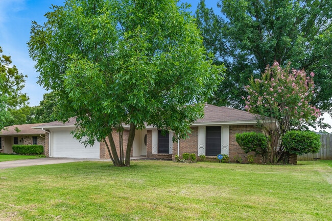 Photo - 2901 Panhandle Dr