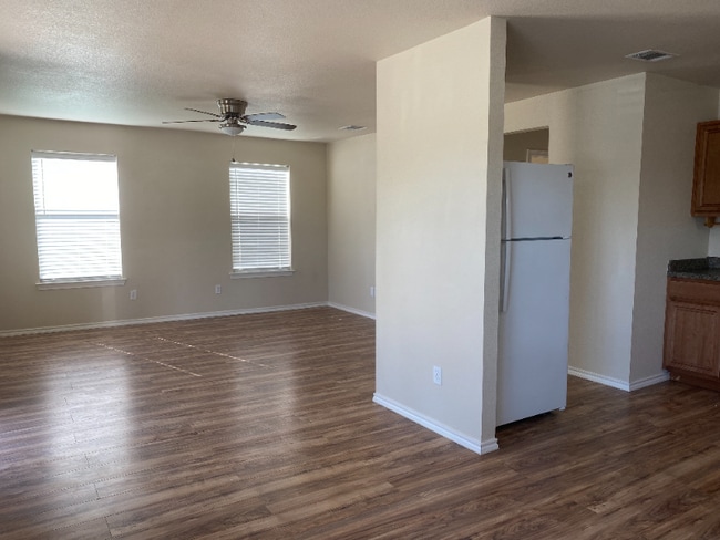 108 N 6th St Unit 4