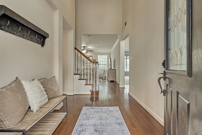 Photo - 47 Firethorn Pl