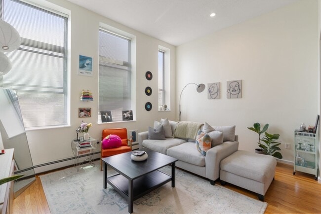 Photo - 80 Beaumont St Unit 204