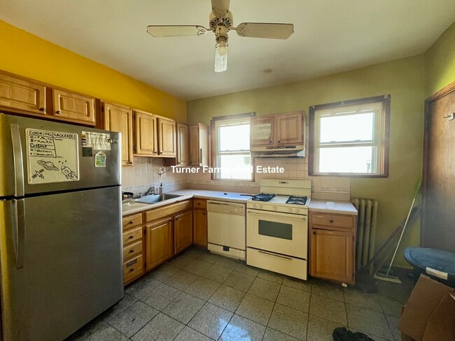 Photo - 49 Beech Glen St