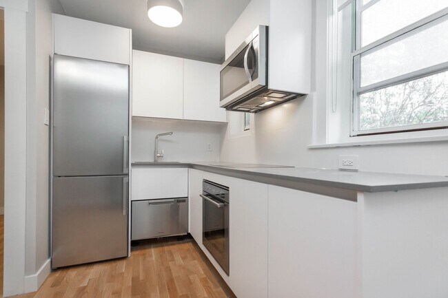 Photo - 50 Gloucester St Unit 107