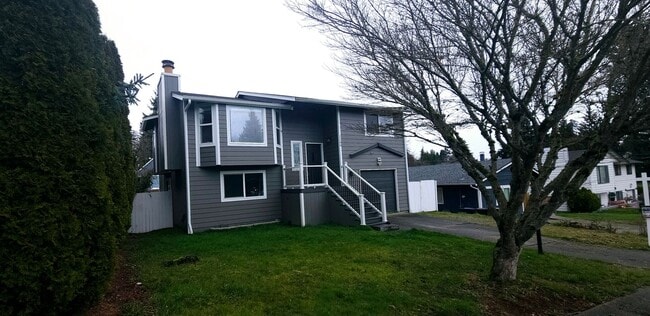 Building Photo - Beautiful 4 bedroom home in Tacoma