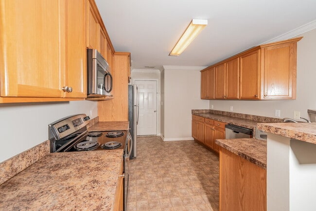 Photo - 99 Springdale Dr