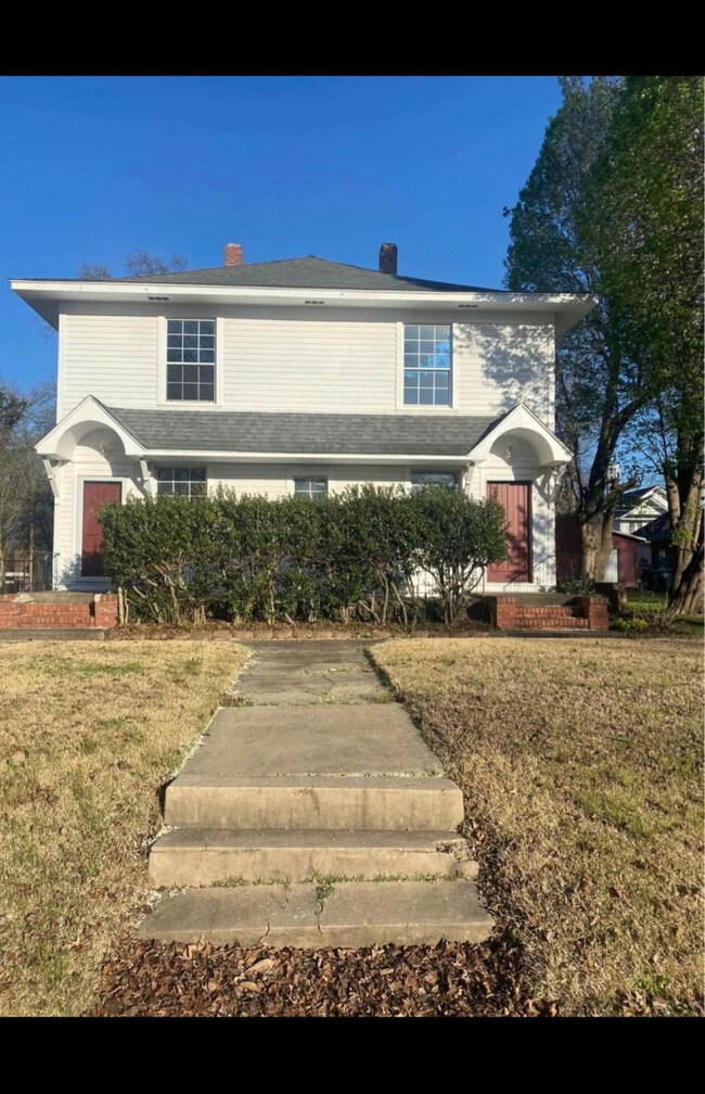 Photo - 220 S 13th St House