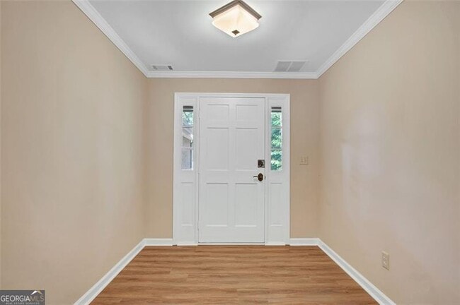 Photo - 2052 Old Forge Way