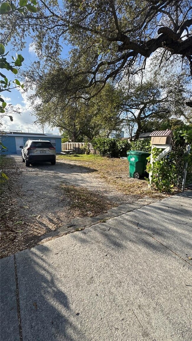 Photo - 5158 NW 23rd Ave