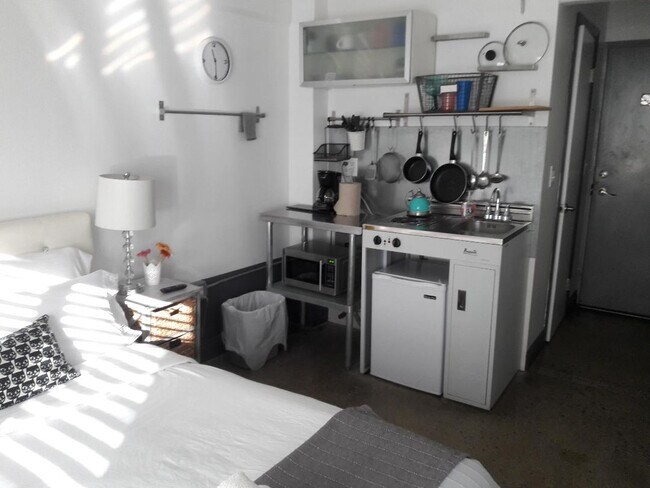 Photo - Whitley House Apartments