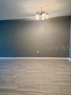 22 Plateau Ln