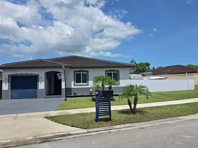 Photo - 25787 SW 127th Pl