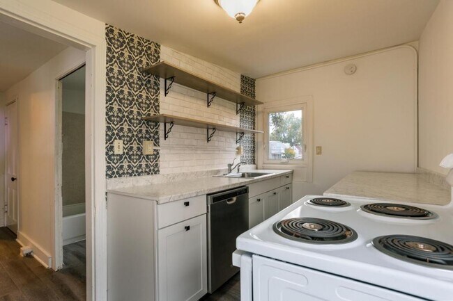 Photo - 333 Madison St