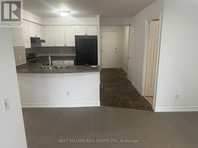 Photo - 25 Kingsbridge Garden Cir Unit 2321