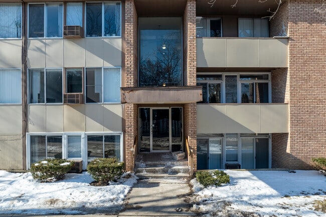 Photo - 1305 S Congress St