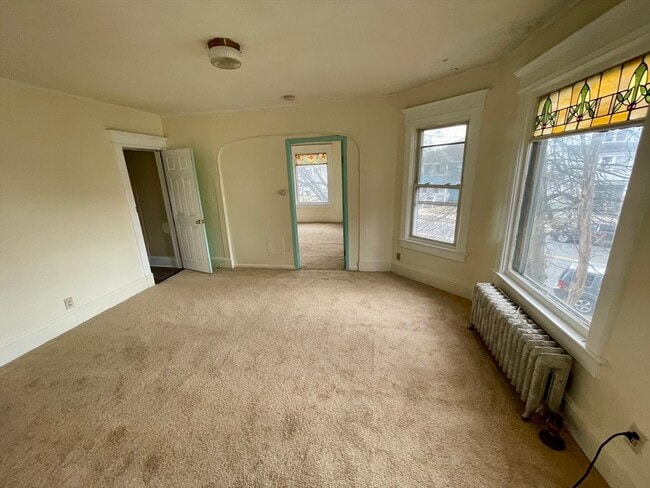 735 Belmont Ave Unit 2