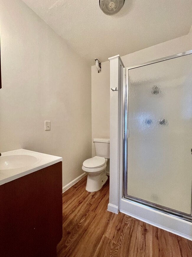Photo - Studio House for Lease