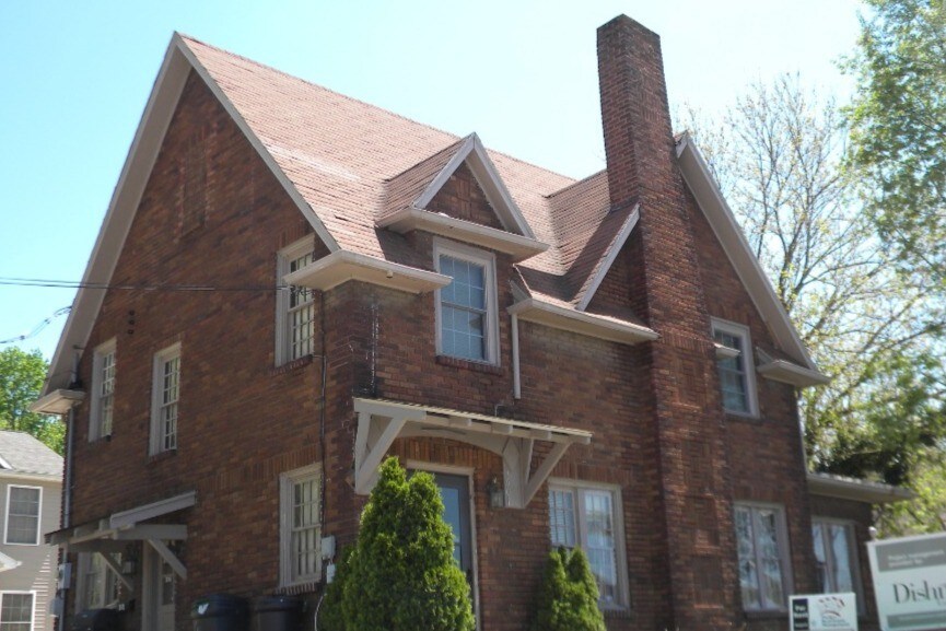 Photo - 1601 S Walnut St