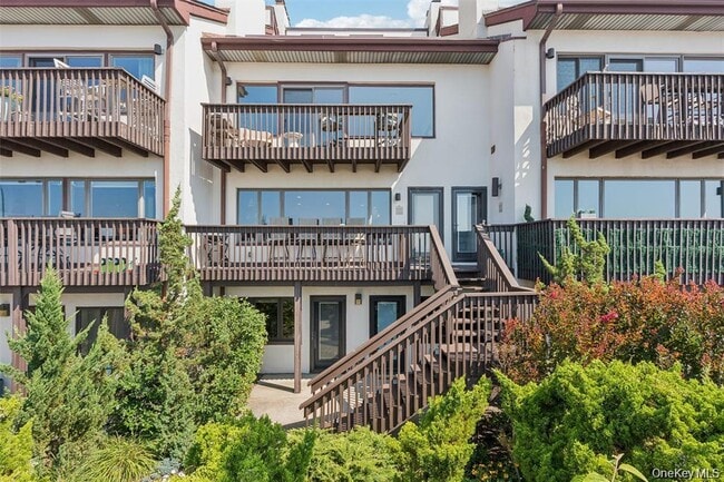 623 Oceanfront Unit A