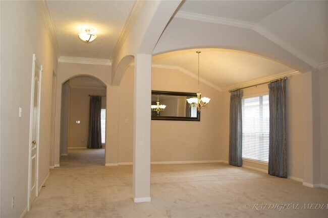 Photo - 10104 Forest Spring Ln