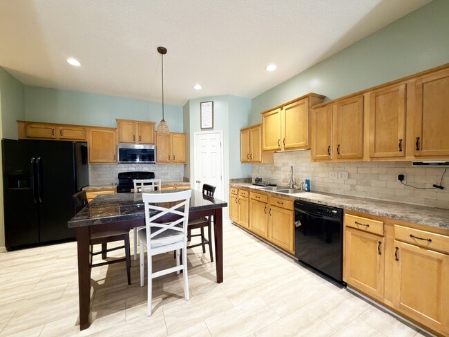 Photo - 8663 Julia Marie Cir