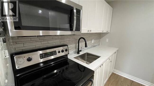 Photo - 69 E Main St Unit 203