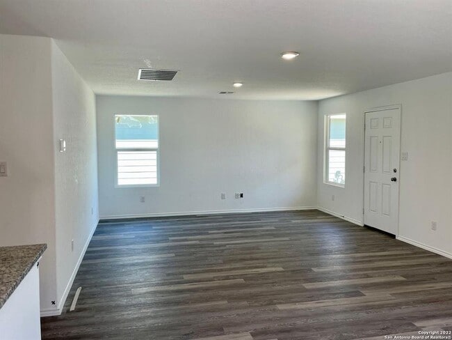 Photo - 5910 Antonio Pl