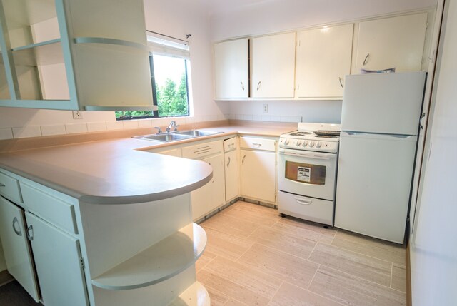 Photo - Island Manor Apartments