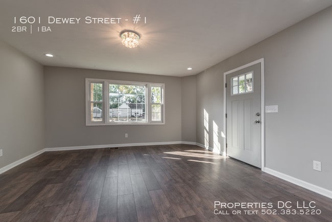 Building Photo - 1601 Dewey St Unit #1