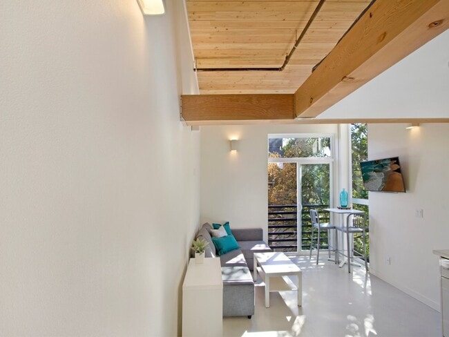 Photo - Arbol Lofts