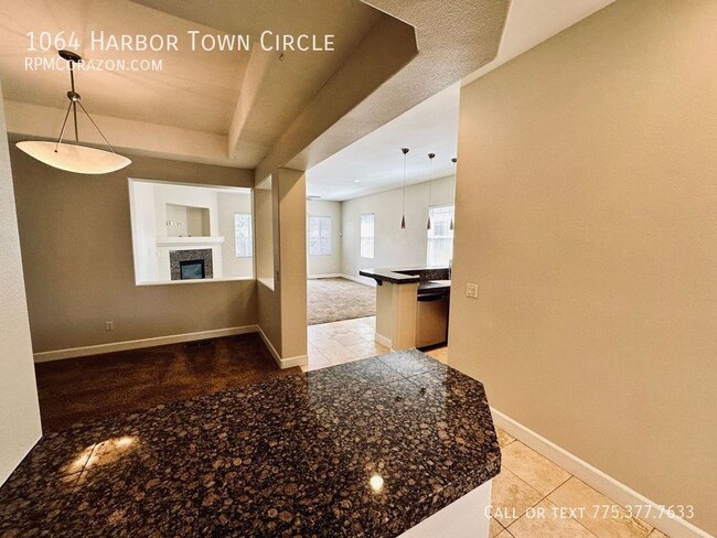 Photo - 1064 Harbor Town Cir