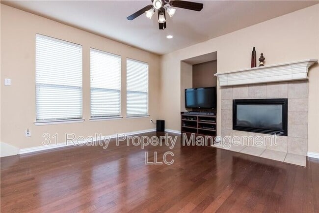 Photo - 5324 Oakley Rd